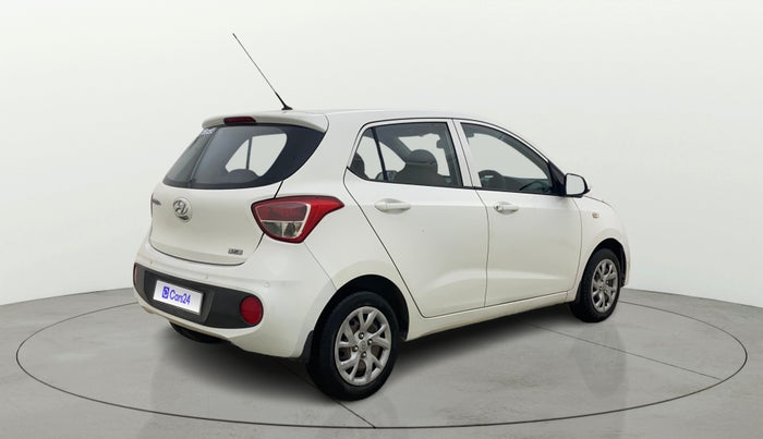 2017 Hyundai Grand i10 MAGNA 1.2 KAPPA VTVT, Petrol, Manual, 47,355 km, Right Back Diagonal