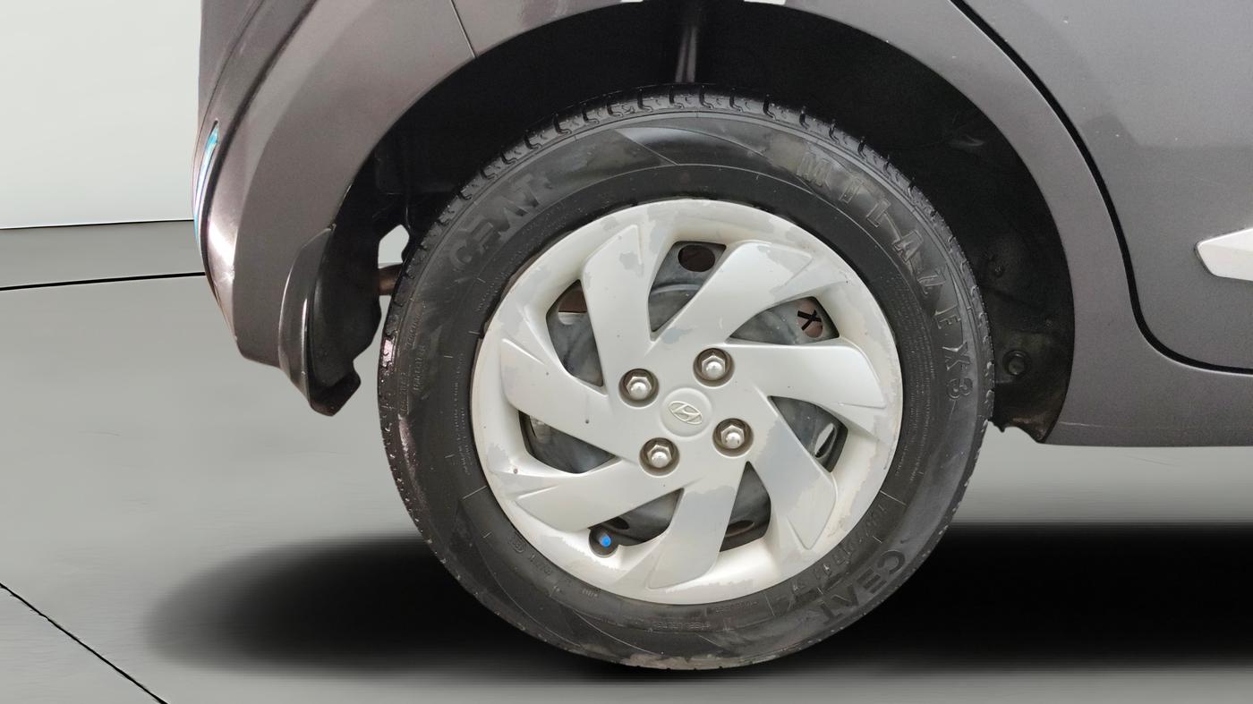 2021 Hyundai NEW SANTRO ASTA MT, Petrol, Manual, 89,524 km, Right Rear Wheel