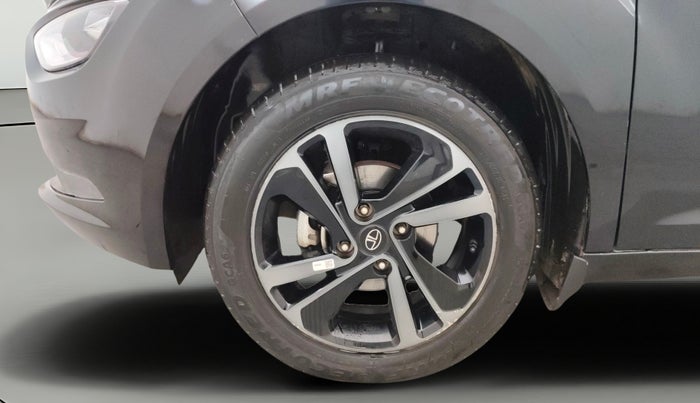 2023 Tata ALTROZ XZA PLUS DARK EDTION, Petrol, Automatic, 20,235 km, Left Front Wheel