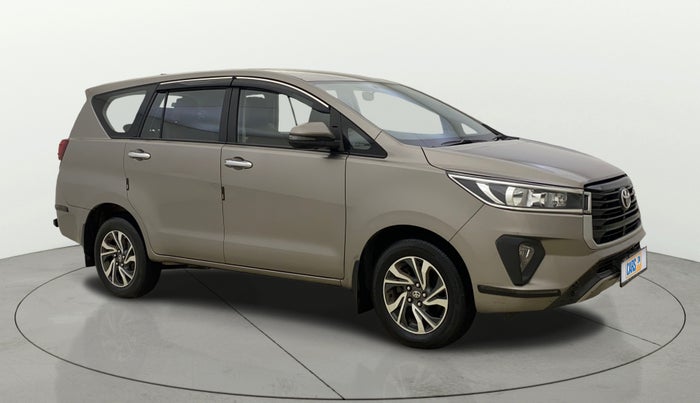 2021 Toyota Innova Crysta 2.4 G 7 STR, Diesel, Manual, 94,639 km, Right Front Diagonal