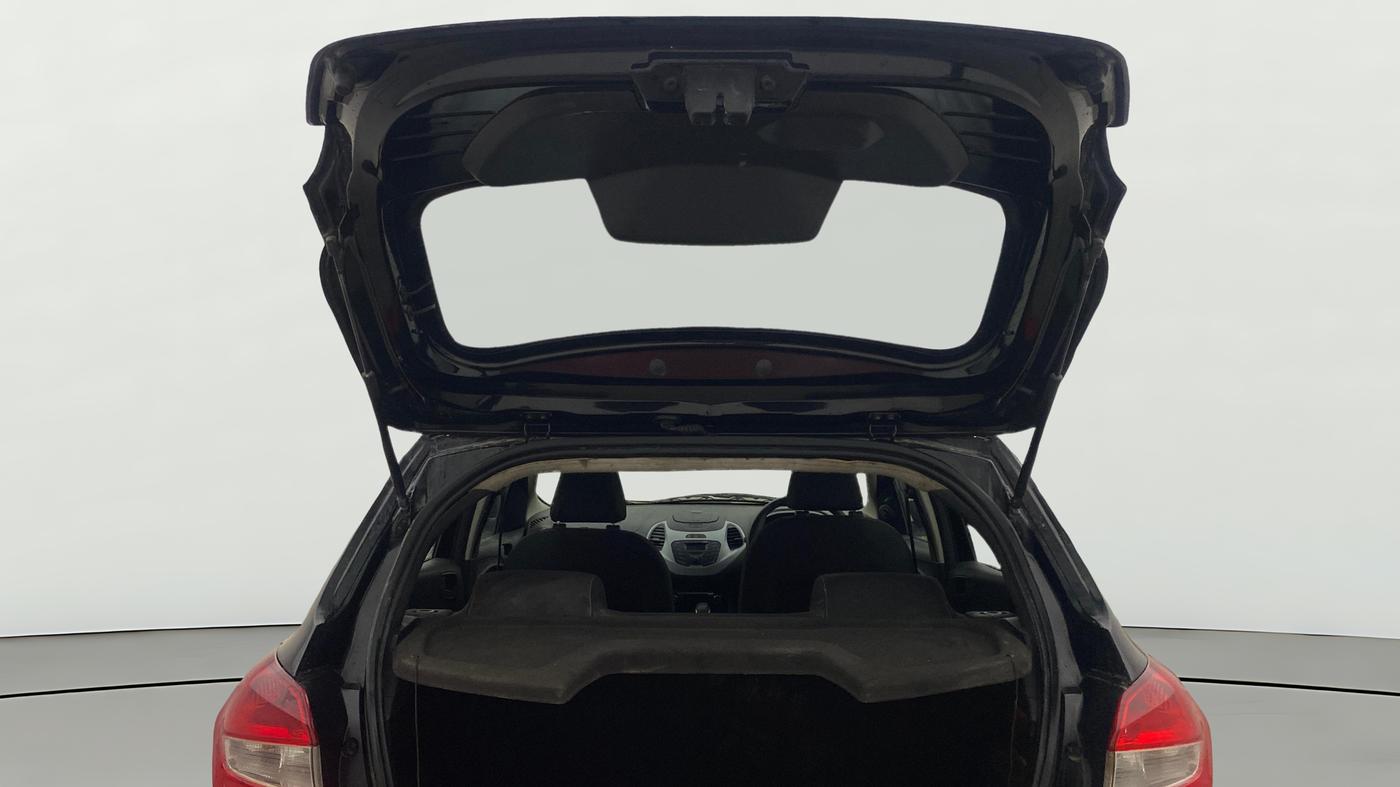 2016 Ford New Figo TITANIUM 1.5 PETROL AT, Petrol, Automatic, 79,835 km, Boot Door Open