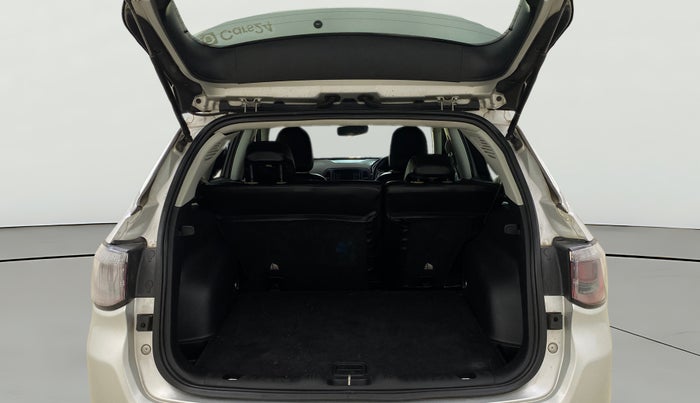 2018 Jeep Compass LONGITUDE (O) 2.0 DIESEL, Diesel, Manual, 53,209 km, Boot Open Zoomed View