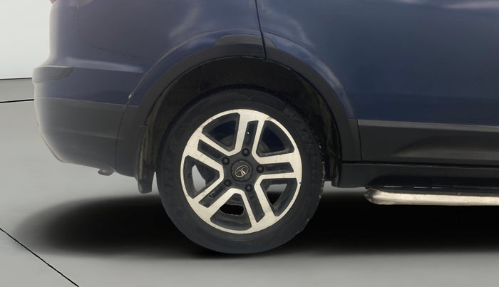 2017 Tata Hexa XT 4X4 7 STR, Diesel, Manual, 60,173 km, Right Rear Wheel