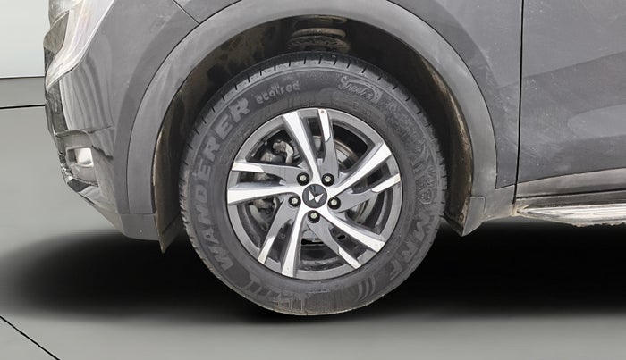 2024 Mahindra XUV700 AX5 Petrol AT 7 STR, Petrol, Automatic, 10,524 km, Left Front Wheel