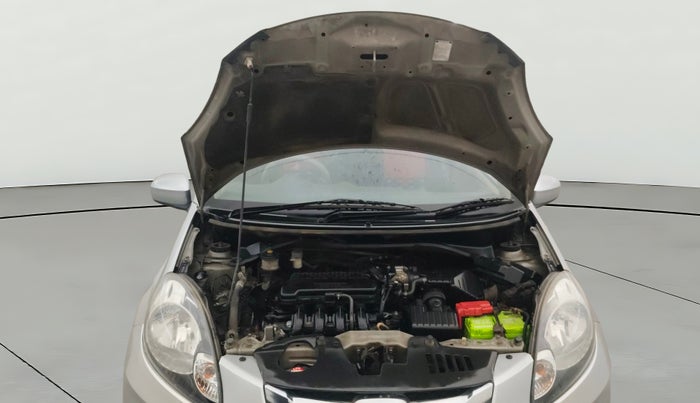 2013 Honda Amaze 1.2L I-VTEC S, Petrol, Manual, 1,22,458 km, Open Bonet