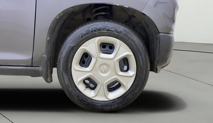 2020 Maruti S PRESSO VXI PLUS AMT, Petrol, Automatic, 39,345 km, Right Front Wheel