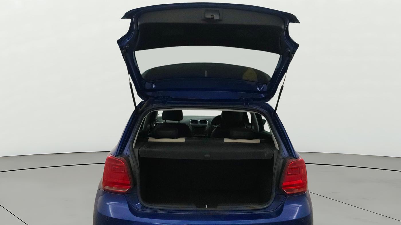 2021 Volkswagen Polo HIGHLINE PLUS 1.0, Petrol, Manual, 62,937 km, Boot Door Open