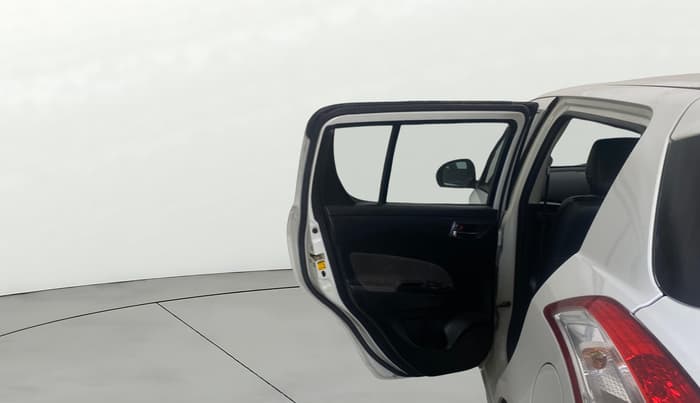 2013 Maruti Swift VXI, Petrol, Manual, 1,25,352 km, LHS Rear Door
