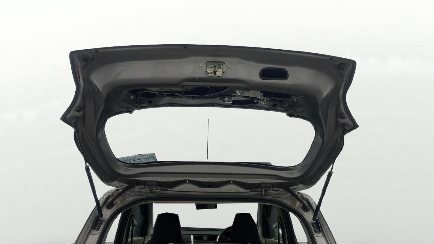 2016 Maruti Celerio ZXI, Petrol, Manual, 99,549 km, Boot Door Open
