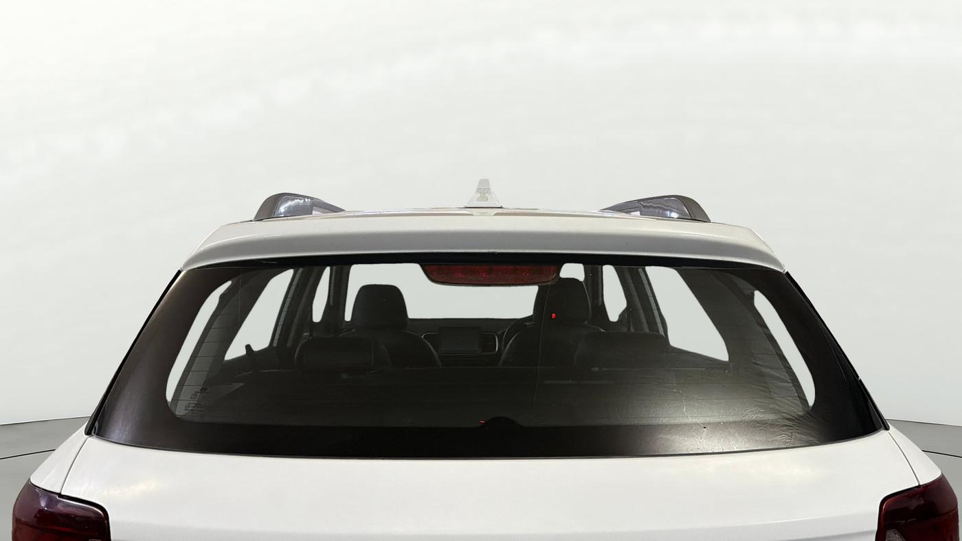 2021 Hyundai VENUE S+ 1.2, Petrol, Manual, 16,336 km, Rear Windshield