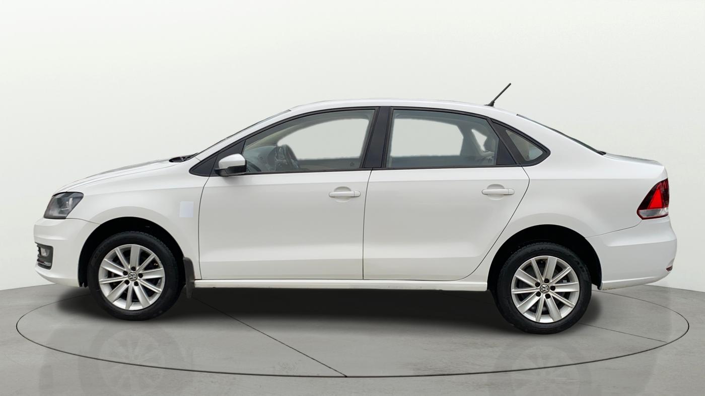 2018 Volkswagen Vento HIGHLINE 1.6 MPI, Petrol, Manual, 75,330 km, Left Side