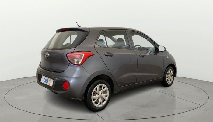 2018 Hyundai Grand i10 MAGNA 1.2 KAPPA VTVT, Petrol, Manual, 27,208 km, Right Back Diagonal