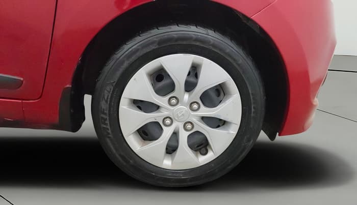 2014 Hyundai Xcent S 1.2, Petrol, Manual, 70,971 km, Right Front Wheel