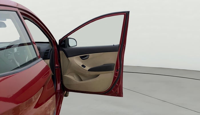 2018 Hyundai Eon SPORTZ, CNG, Manual, 51,218 km, RHS Front Door