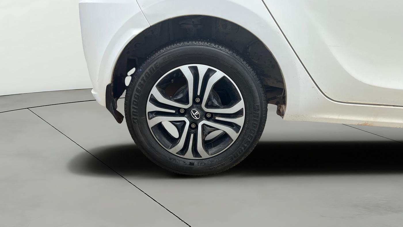 2022 Tata Tiago XT PETROL, Petrol, Manual, 31,544 km, Right Rear Wheel