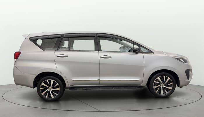 2022 Toyota Innova Crysta 2.7 ZX AT 7 STR, Petrol, Automatic, 43,783 km, Right Side View