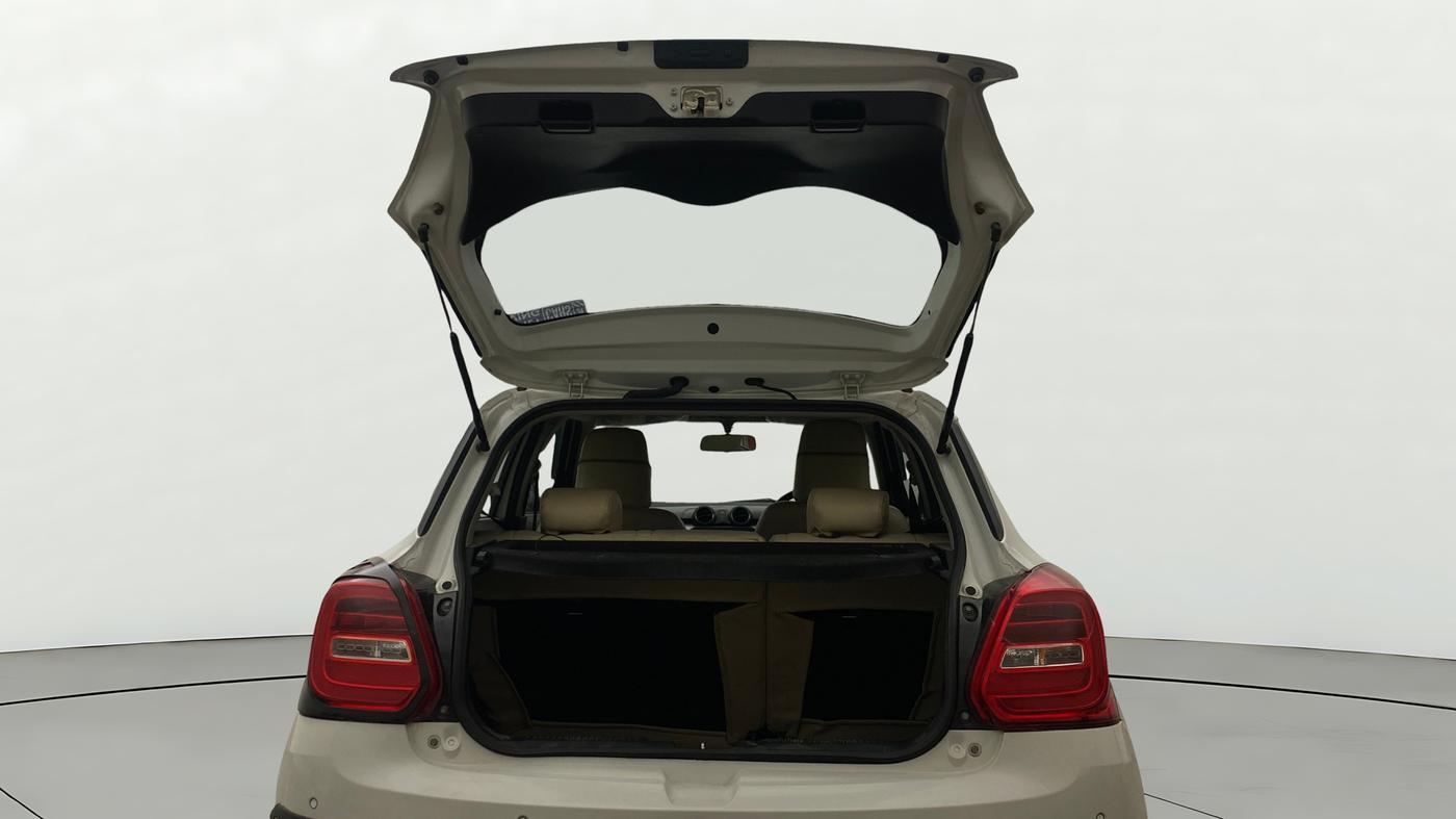2023 Maruti Swift ZXI, Petrol, Manual, 62,871 km, Boot Door Open