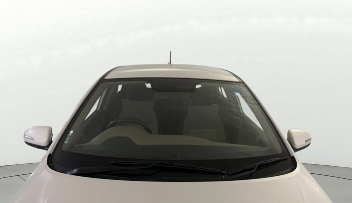 2019 Hyundai Elite i20 ASTA 1.2 (O), Petrol, Manual, 33,402 km, Front Windshield