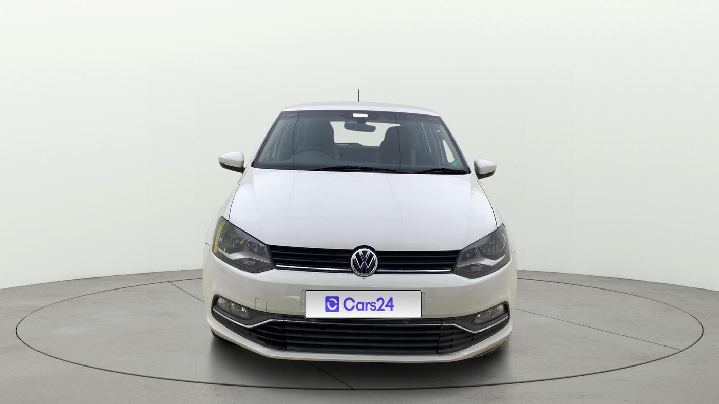 2016 Volkswagen Polo HIGHLINE1.2L, Petrol, Manual, 64,533 km, Front