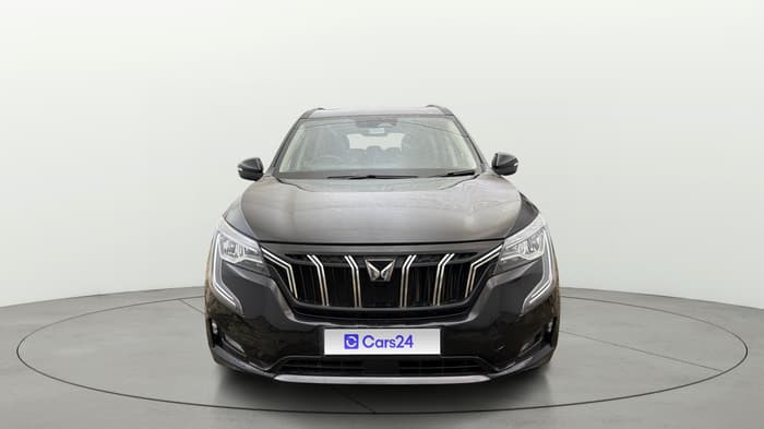 2025 Mahindra XUV700 AX 7 P MT 7 STR, Petrol, Manual, 34,781 km, Front