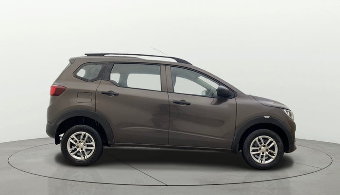 2023 Renault TRIBER RXL MT, Petrol, Manual, 35,525 km, Right Side View