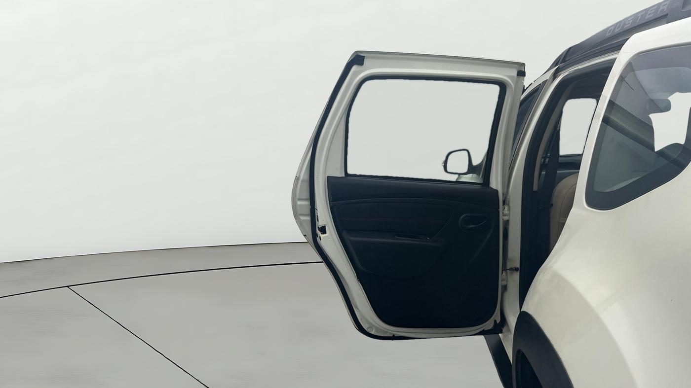 2017 Renault Duster RXS CVT, Petrol, Automatic, 62,293 km, LHS Rear Door