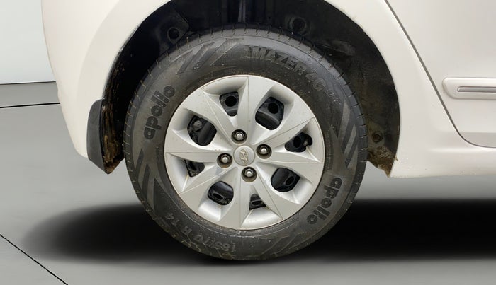 2017 Hyundai Elite i20 SPORTZ 1.2, Petrol, Manual, 87,492 km, Right Rear Wheel