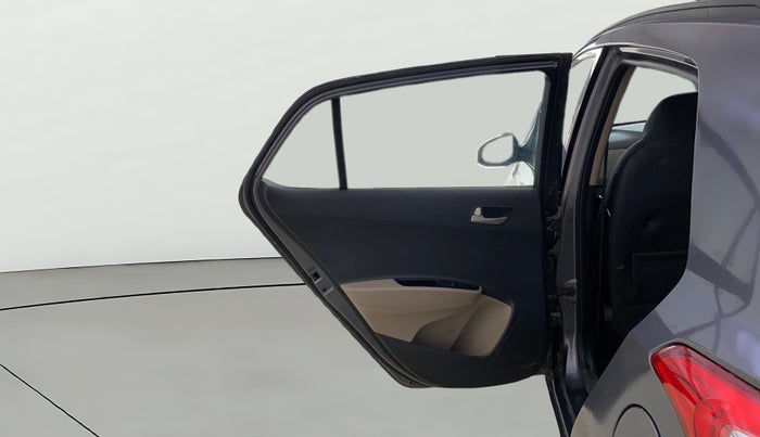 2015 Hyundai Grand i10 SPORTZ 1.2 KAPPA VTVT, CNG, Manual, 87,285 km, LHS Rear Door