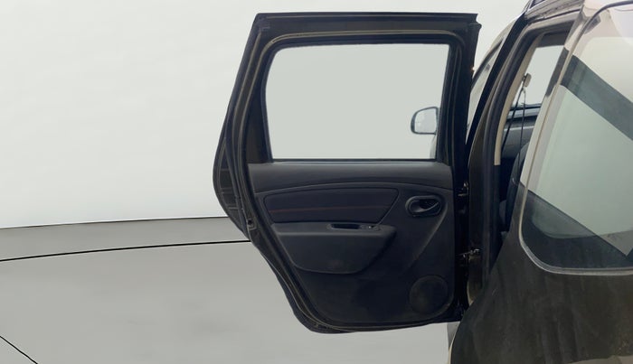 2017 Renault Duster RXS CVT, Petrol, Automatic, 68,204 km, LHS Rear Door