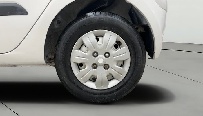 2016 Hyundai i10 MAGNA 1.1, Petrol, Manual, 39,842 km, Left Rear Wheel