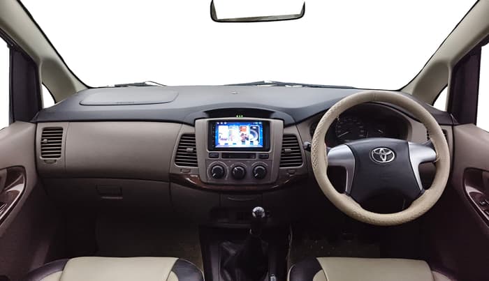 2015 Toyota Innova 2.5 GX 7 STR, Diesel, Manual, 93,285 km, Dashboard