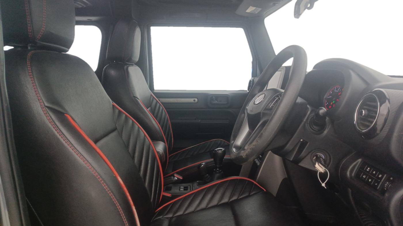 2021 Mahindra Thar LX HARD TOP 4WD MT, Diesel, Manual, 75,743 km, Right Side Front Door Cabin
