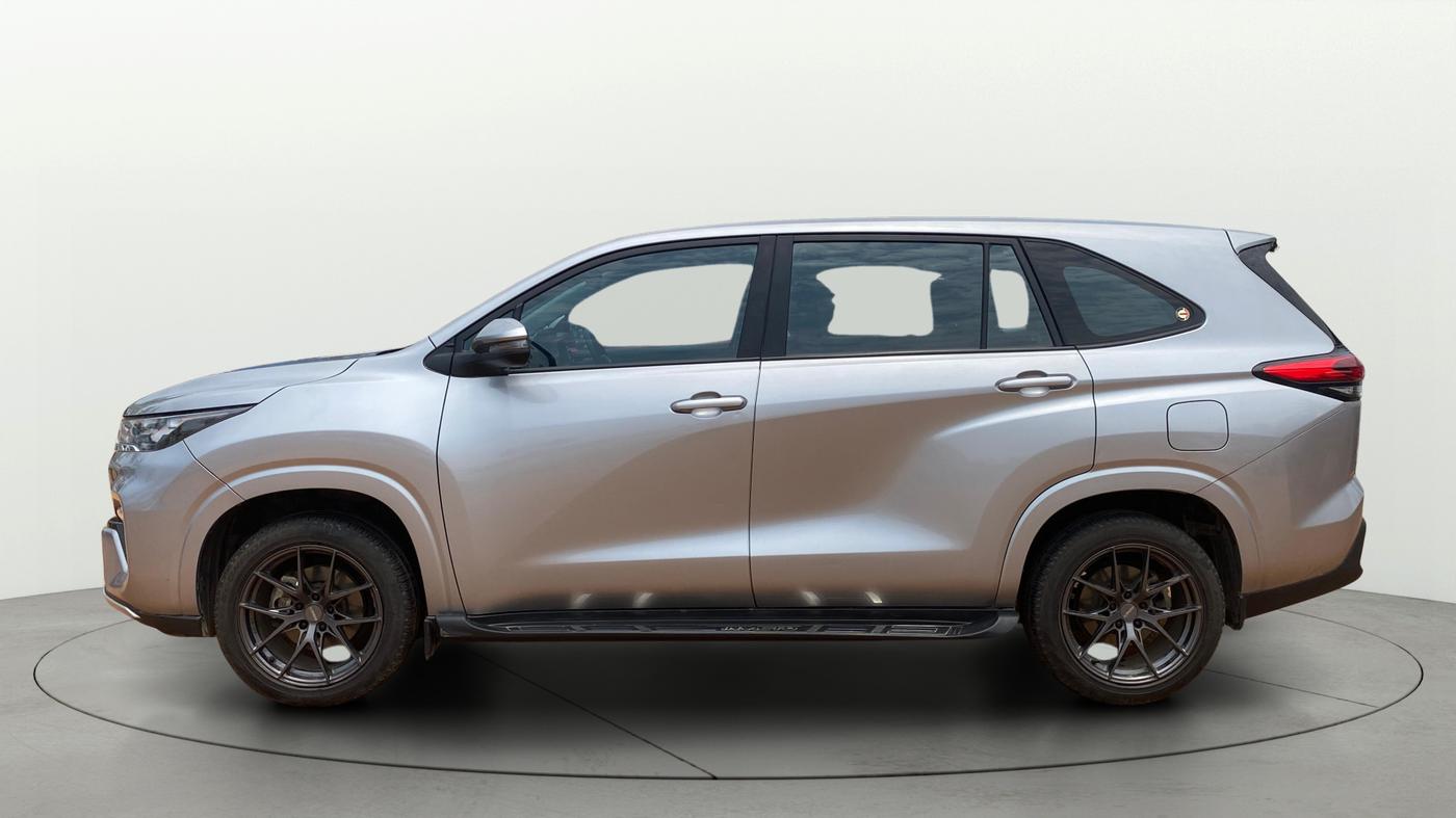 2023 Maruti Invicto ZETA PLUS 7 STR STRONG HYBRID, Hybrid, Automatic, 43,056 km, Left Side