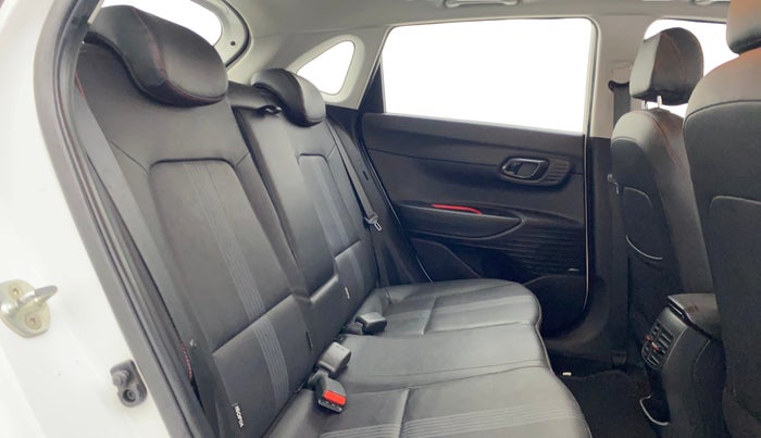 2021 Hyundai NEW I20 ASTA (O) 1.0 TURBO GDI DCT, Petrol, Automatic, 38,737 km, Right Side Rear Door Cabin