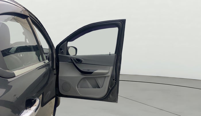 2022 Tata TIGOR XE PETROL, Petrol, Manual, 30,543 km, RHS Front Door