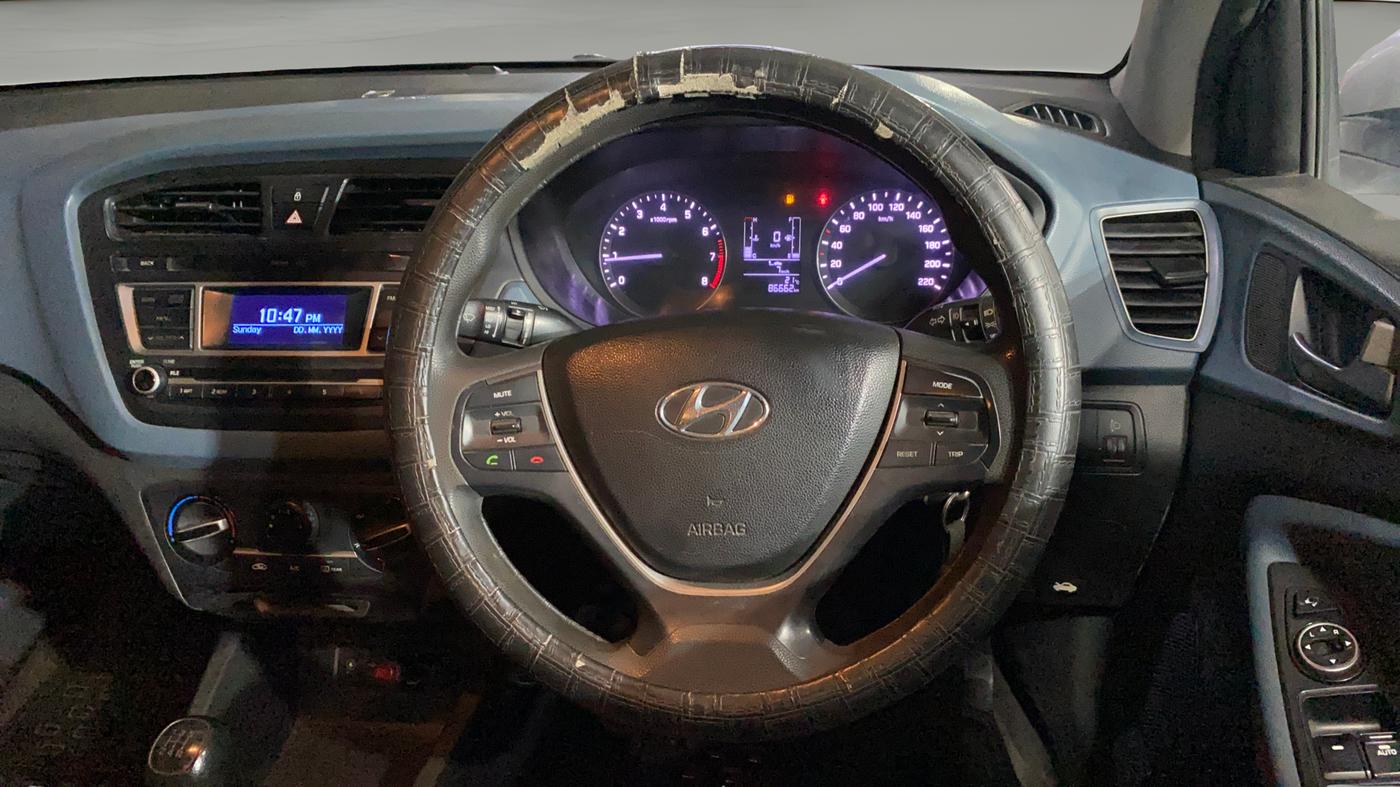 2016 Hyundai i20 Active 1.2 S, Petrol, Manual, 86,620 km, Steering Wheel Close Up