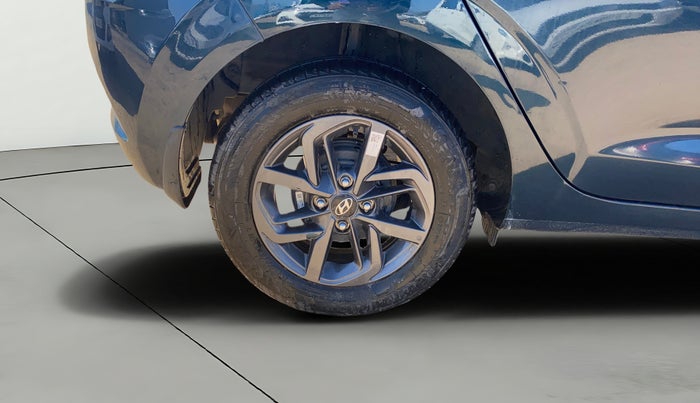 2022 Hyundai GRAND I10 NIOS SPORTZ AMT 1.2 KAPPA VTVT, Petrol, Automatic, 9,996 km, Right Rear Wheel