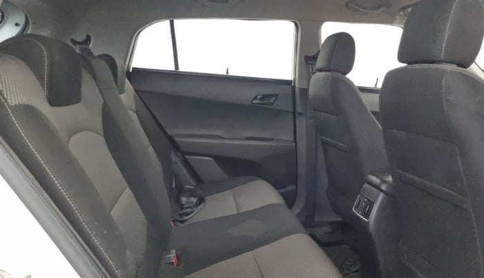 2017 Hyundai Creta E 1.6 PETROL, Petrol, Manual, 37,125 km, Right Side Rear Door Cabin