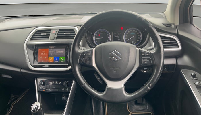 2021 Maruti S Cross ALPHA 1.5, Petrol, Manual, 48,357 km, Steering Wheel Close Up