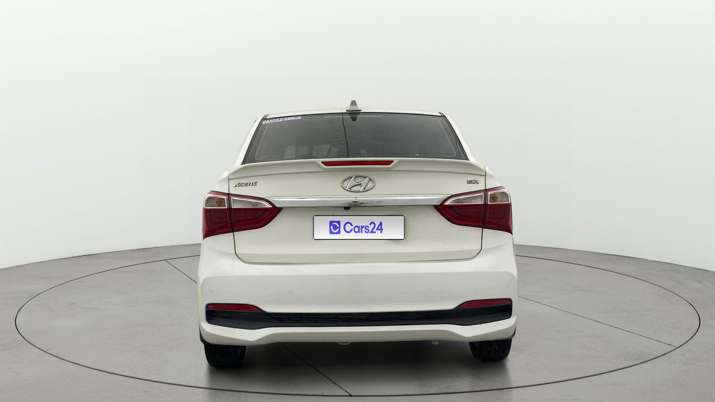 2018 Hyundai Xcent SX 1.2, Petrol, Manual, 72,276 km, Back/Rear