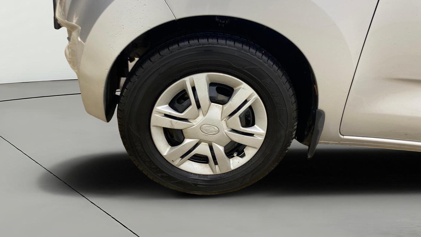 2018 Datsun Redi Go S 1.0 AMT, Petrol, Automatic, 38,963 km, Left Front Wheel