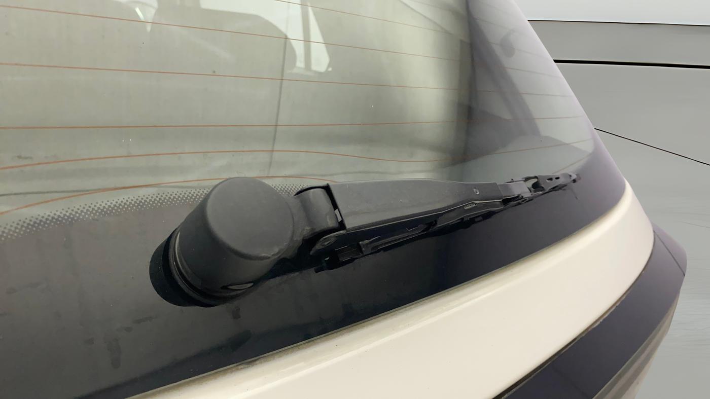 2021 Volkswagen TAIGUN TOPLINE 1.0 TSI MT, Petrol, Manual, 91,699 km, Rear Wiper