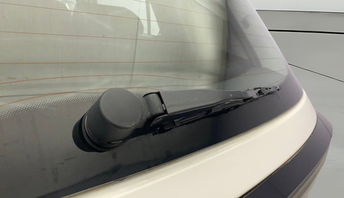 2021 Volkswagen TAIGUN TOPLINE 1.0 TSI MT, Petrol, Manual, 91,658 km, Rear Wiper