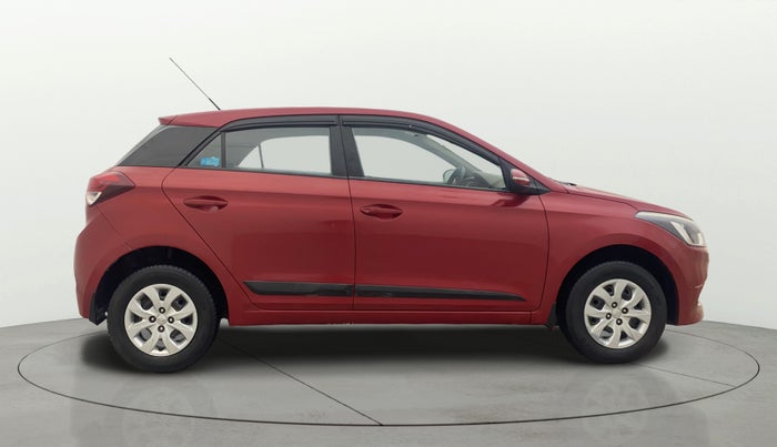 2016 Hyundai Elite i20 SPORTZ 1.2, Petrol, Manual, 15,546 km, Right Side View