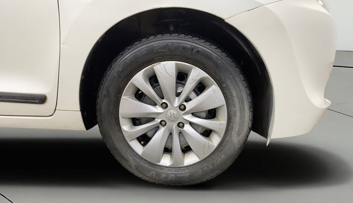 2015 Maruti Baleno DELTA PETROL 1.2, Petrol, Manual, 63,053 km, Right Front Wheel