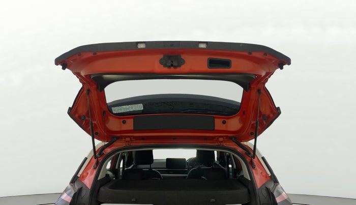 2024 Tata NEXON CREATIVE PLUS 1.2 REVOTRON 6 AMT DT, Petrol, Automatic, 4,273 km, Boot Door Open