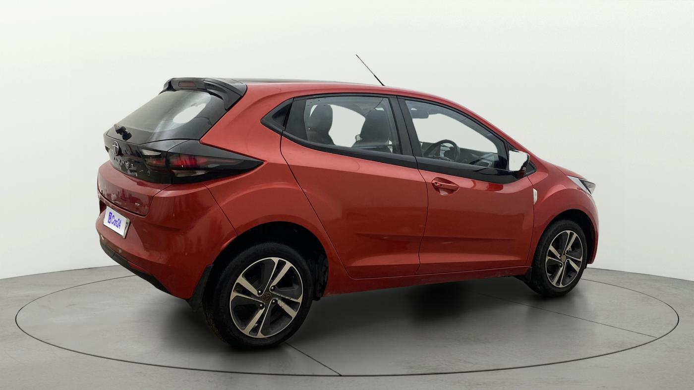 2022 Tata ALTROZ XZA (O), Petrol, Automatic, 23,961 km, Right Back Diagonal