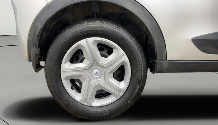 2018 Tata NEXON XMA PETROL, Petrol, Automatic, 88,984 km, Right Rear Wheel