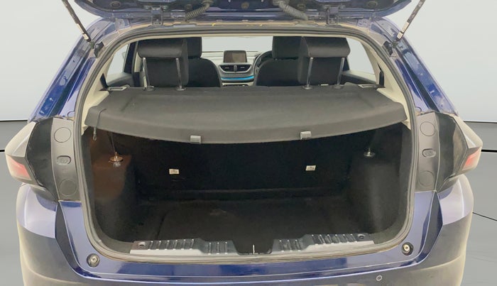 2023 Tata ALTROZ XZA + SUNROOF, Petrol, Automatic, 33,944 km, Boot Open Zoomed View