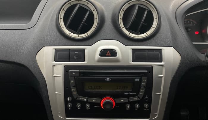 2013 Ford Figo ZXI 1.2 PETROL, Petrol, Manual, 72,071 km, Air Conditioner
